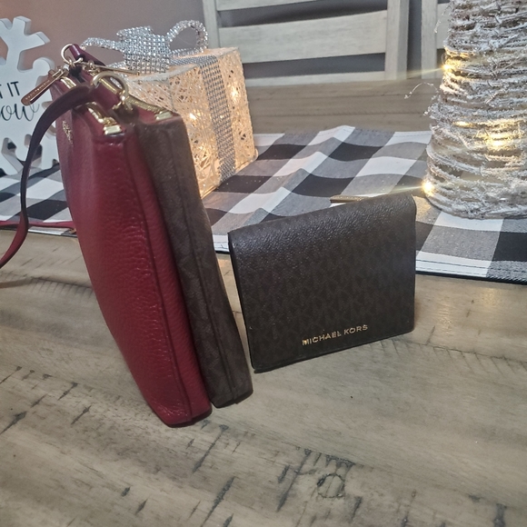 Mulberry and dark brown MK purse and wallet - Picture 4 of 5